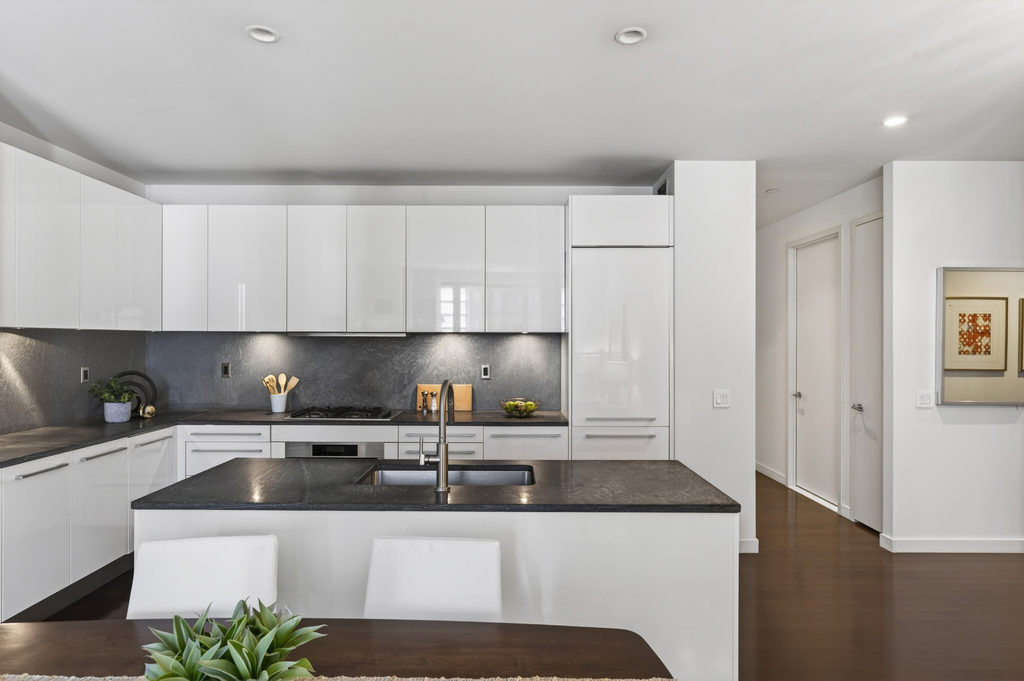 4 W 21st Street - Photo 2