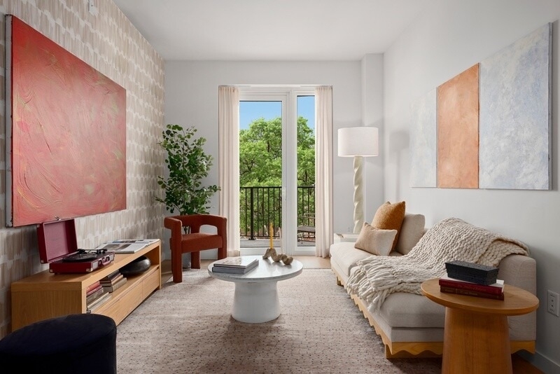 249 Willoughby Avenue - Photo 3