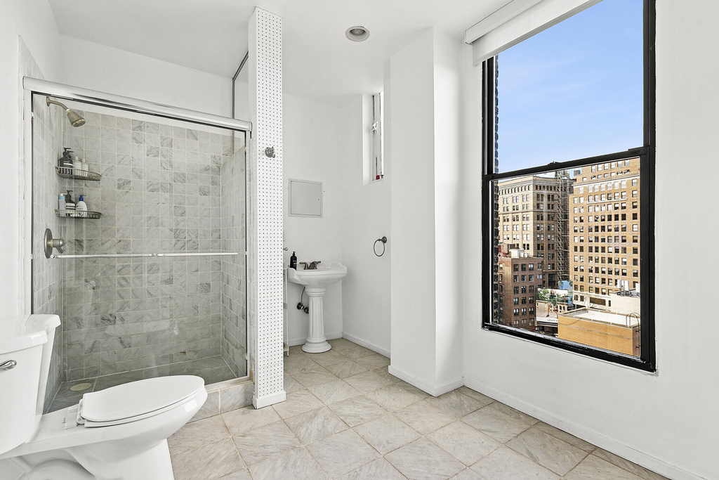 237 Lafayette Street - Photo 6