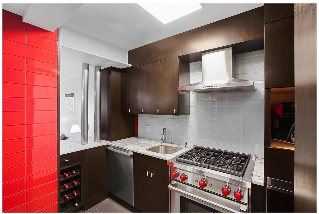 308 E 38th Street - Photo 1