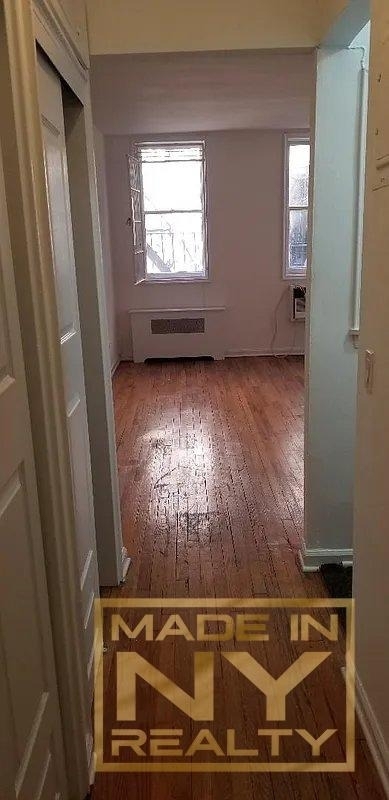 171 E 77th Street - Photo 3