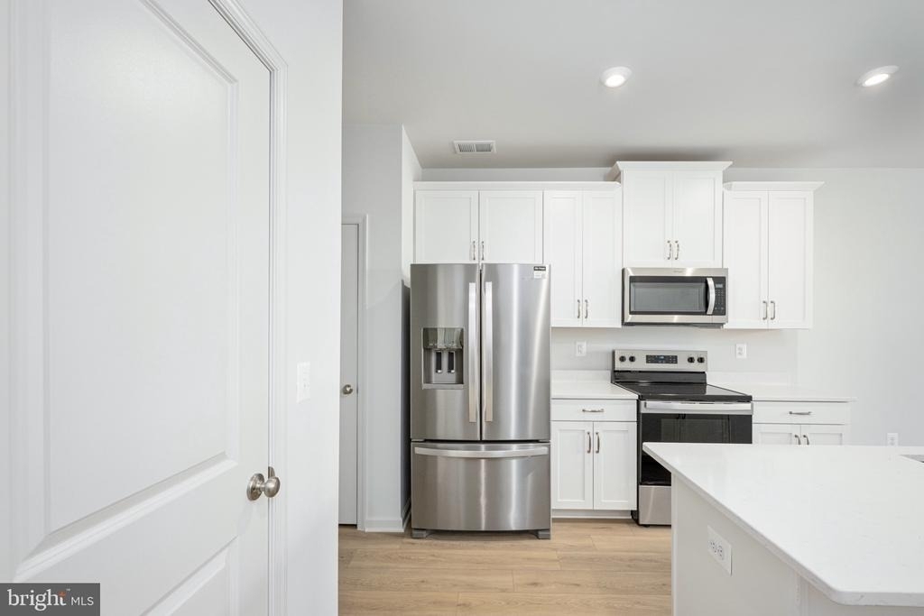 2630 Neabsco Common Place - Photo 6