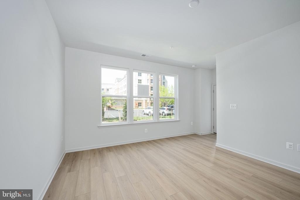2630 Neabsco Common Place - Photo 1