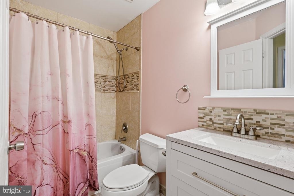 46645 Brownwood Square - Photo 22
