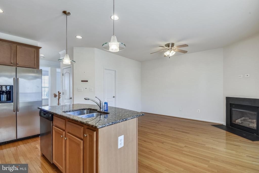 25082 Cypress Mill Terrace - Photo 2
