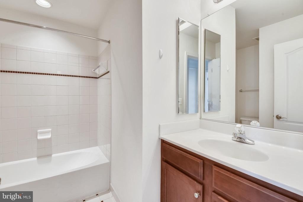 25082 Cypress Mill Terrace - Photo 24