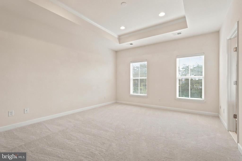 42615 Beckett Terrace - Photo 20