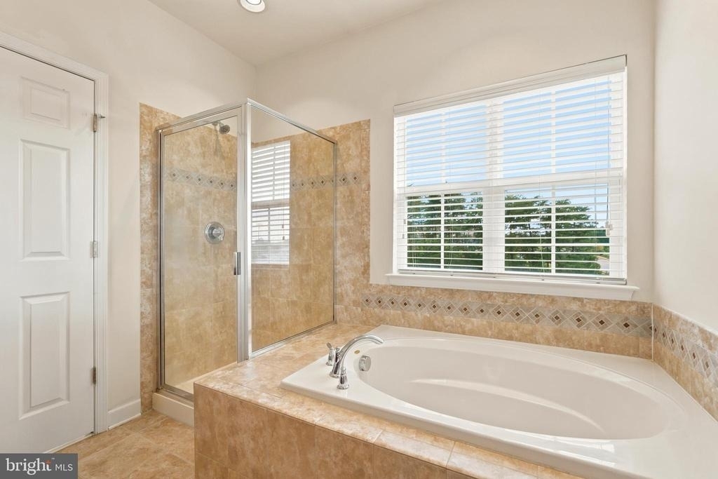 42615 Beckett Terrace - Photo 27