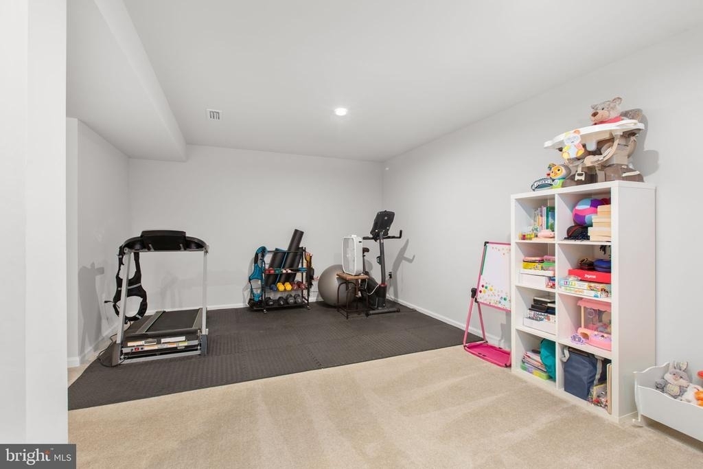 6427 Hawkeye Drive - Photo 37