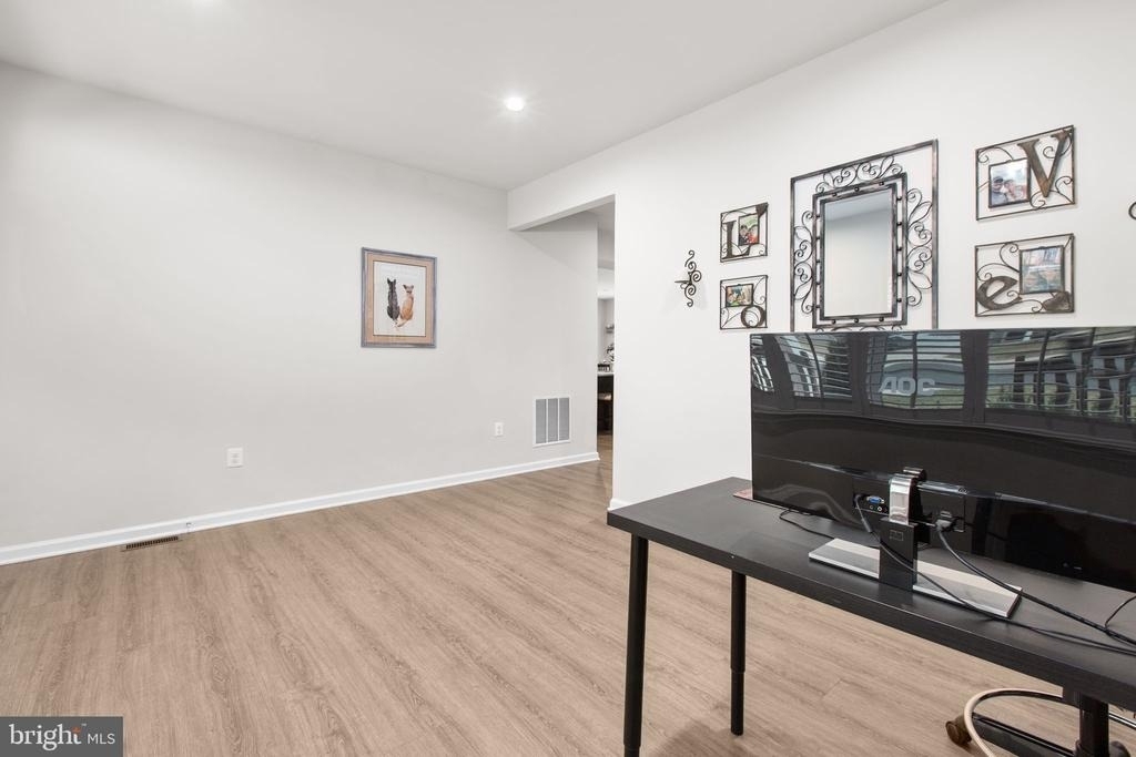 6427 Hawkeye Drive - Photo 48