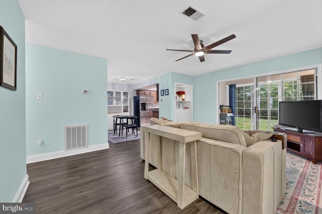 12103 Green Ledge Court - Photo 3