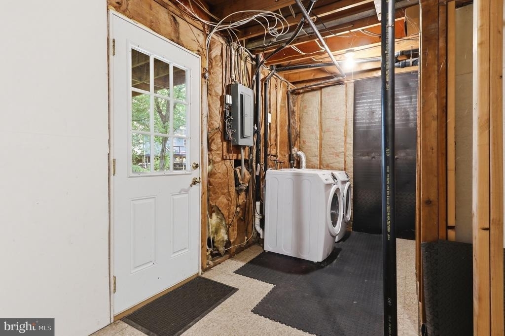 8747 Arley Drive - Photo 31