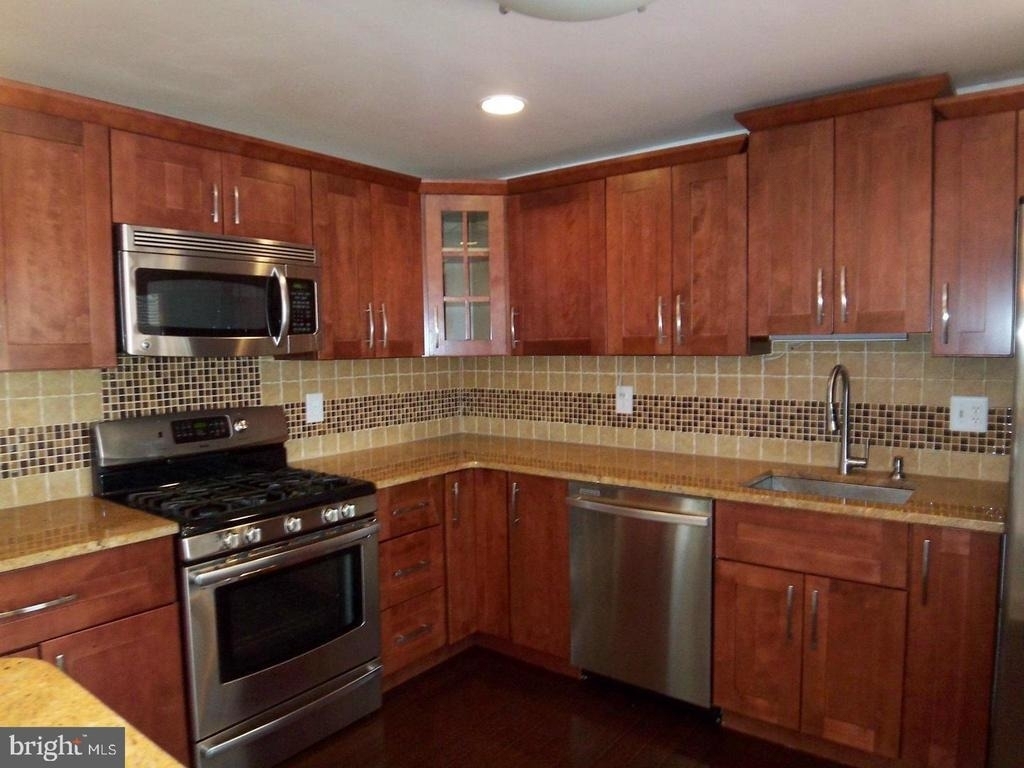 9033 Lee Highway - Photo 14