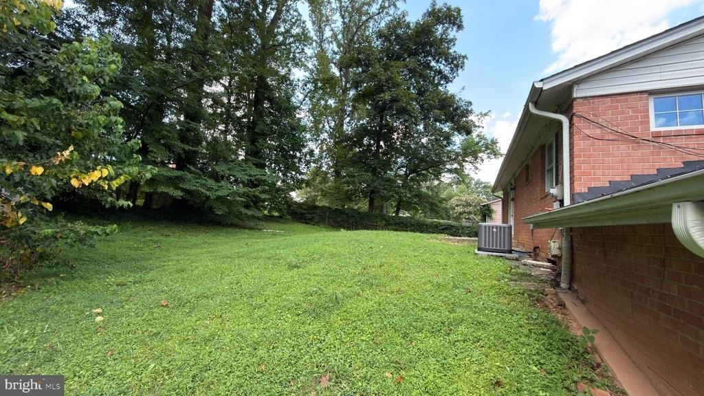 5602 Kings Park Drive - Photo 15