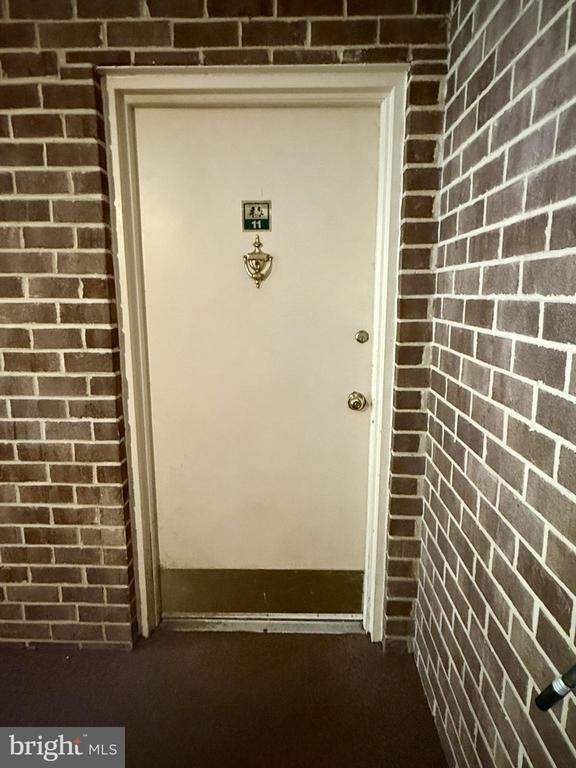1520 Northgate Square - Photo 1