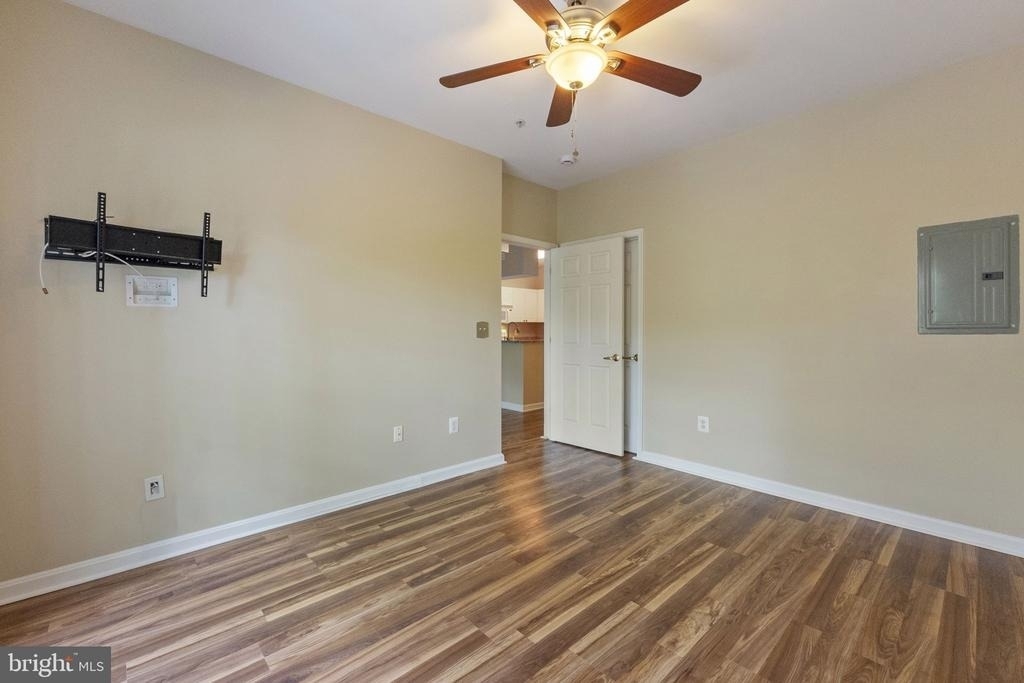 4551 Strutfield Lane - Photo 8