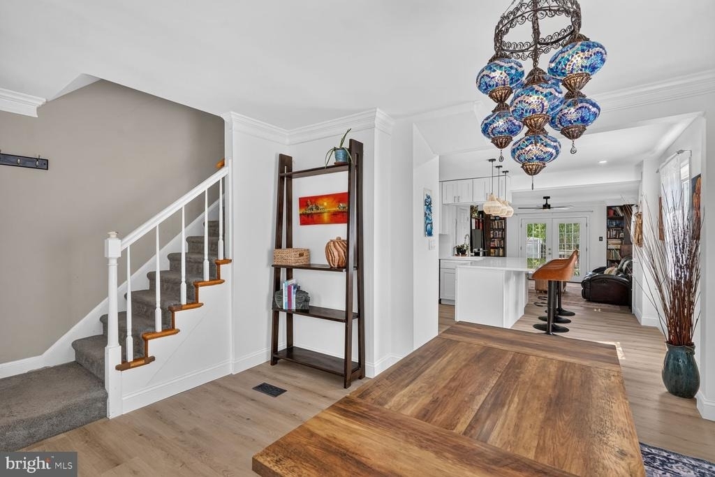 327 Ashby Street - Photo 7
