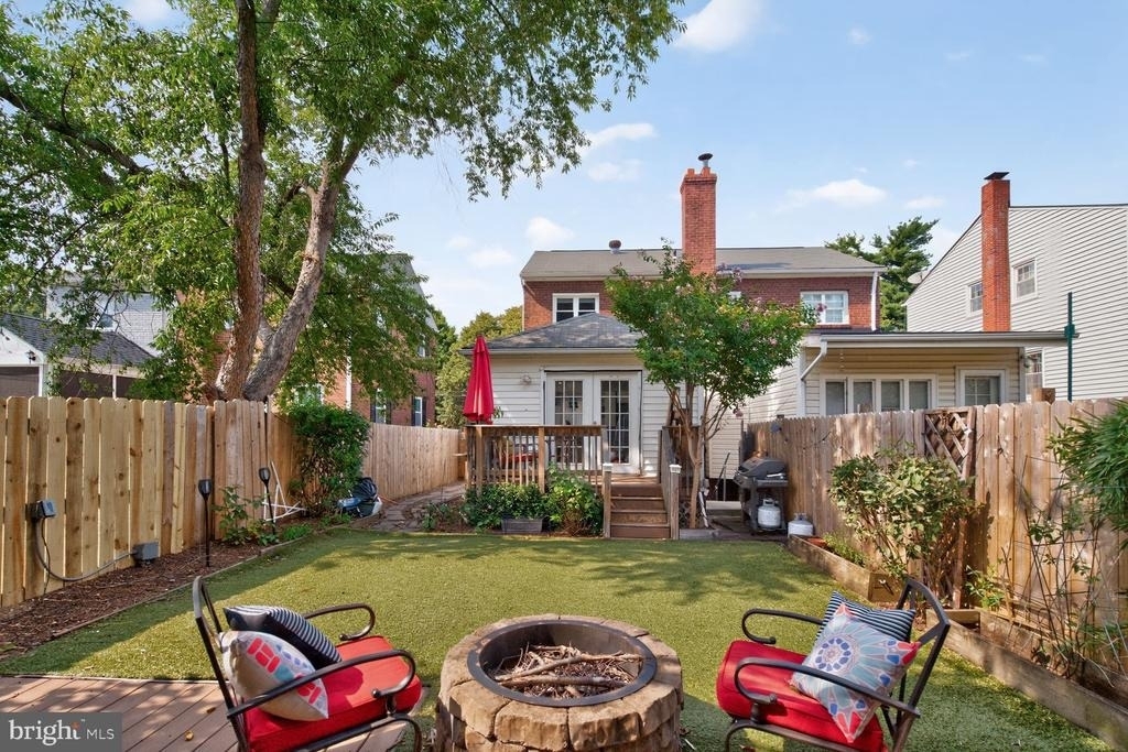 327 Ashby Street - Photo 22