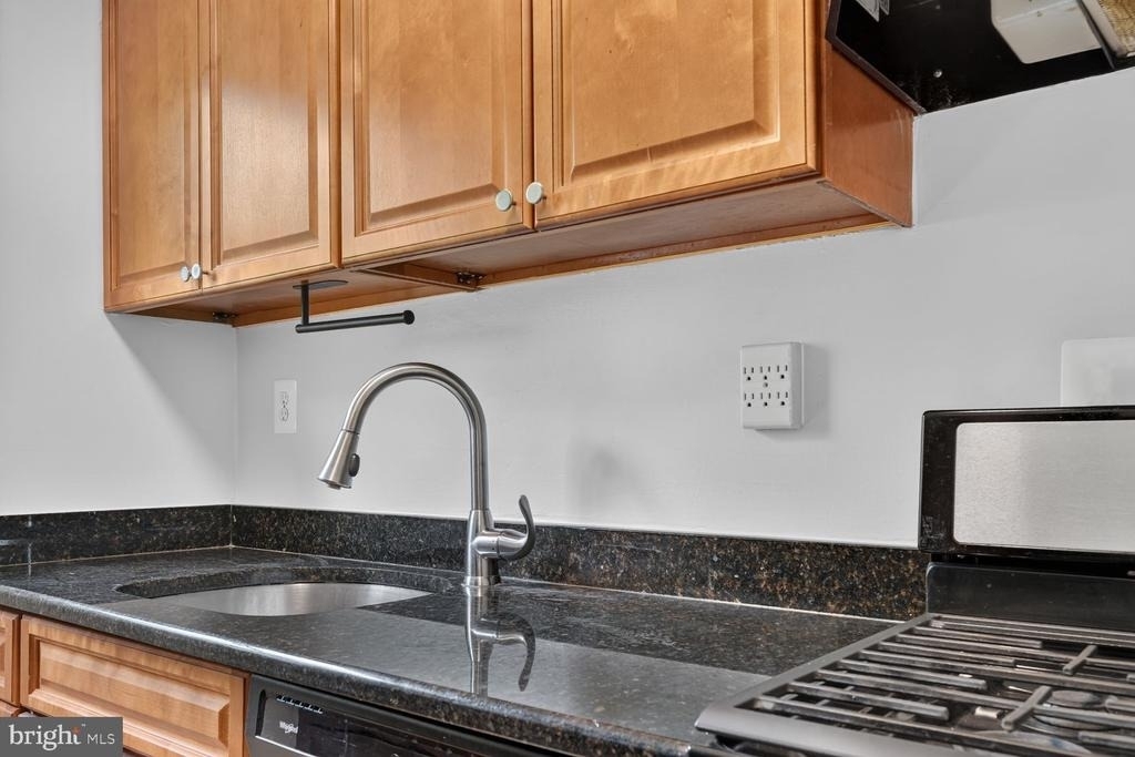 1410 Quinn Street - Photo 8