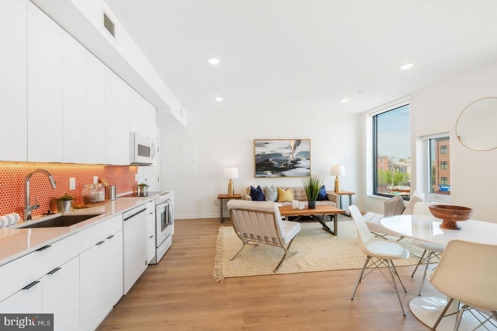 1141 N Front Street - Photo 1