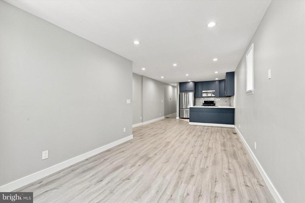 2649 E Clearfield Street - Photo 2
