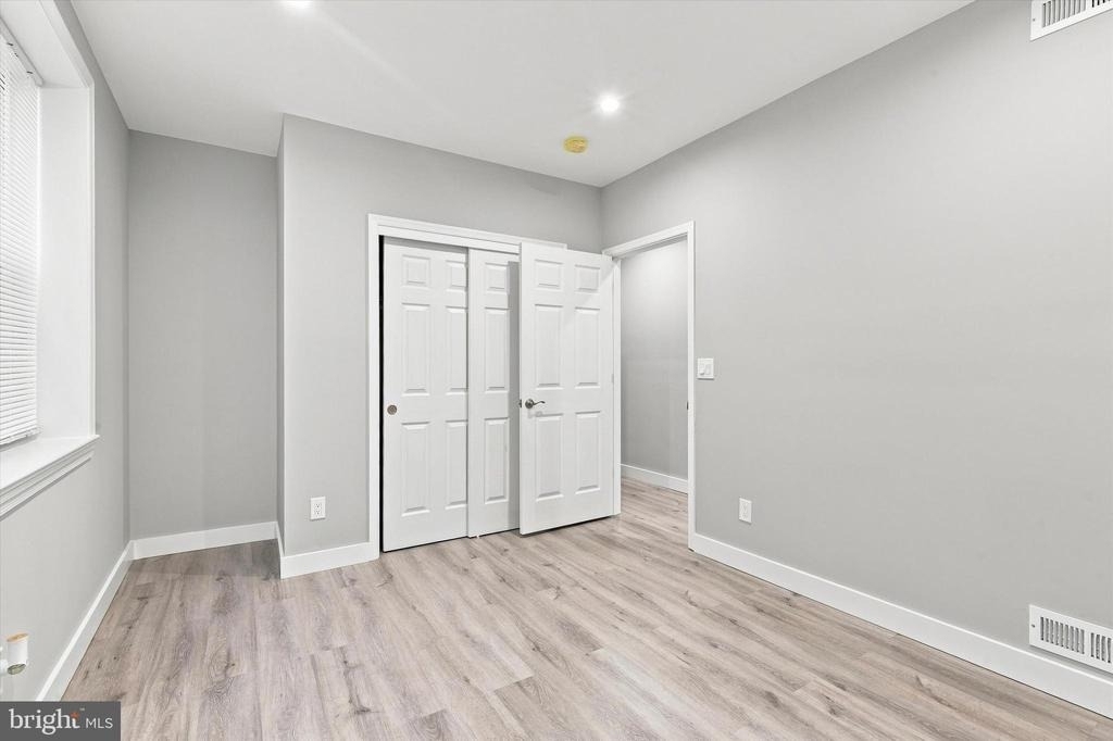 2649 E Clearfield Street - Photo 8