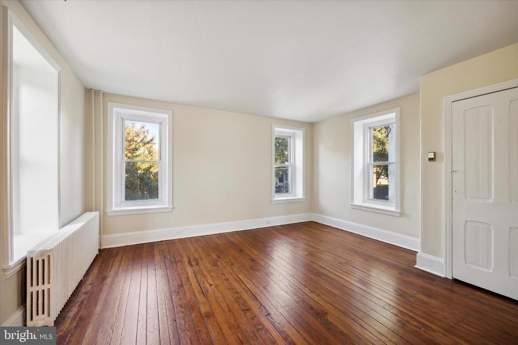 200 E Willow Grove Avenue - Photo 1