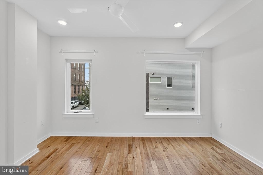 1659 N Randolph - Photo 12