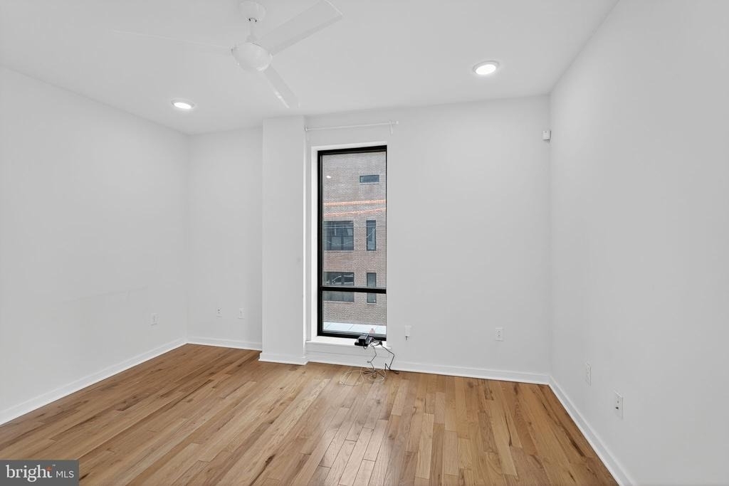 1659 N Randolph - Photo 6