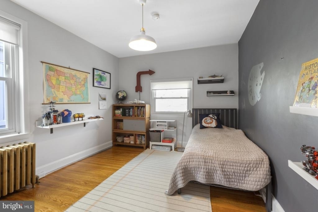 331 E Thompson Street - Photo 17