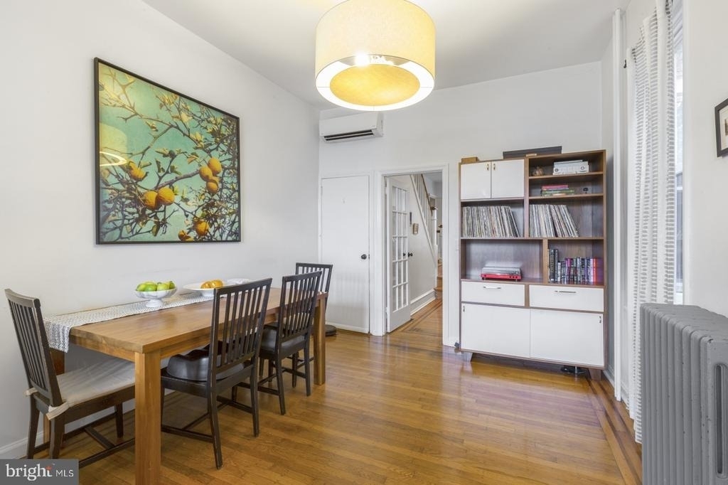 331 E Thompson Street - Photo 8
