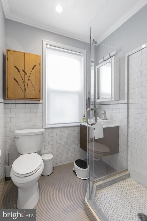 331 E Thompson Street - Photo 22