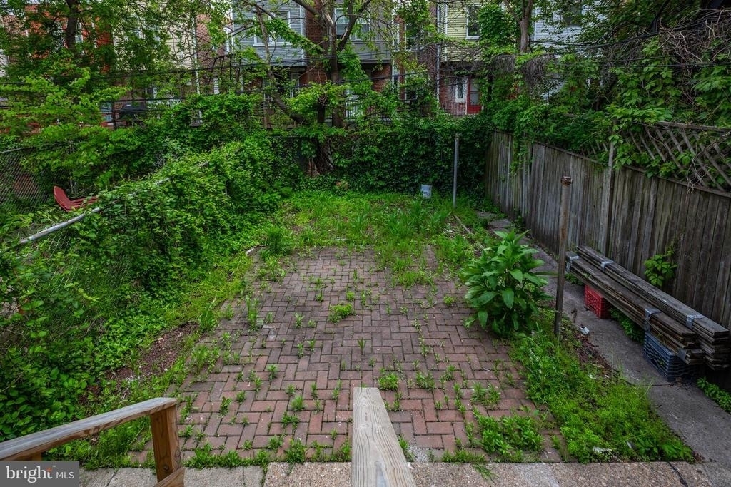 4924 Chestnut Street - Photo 11