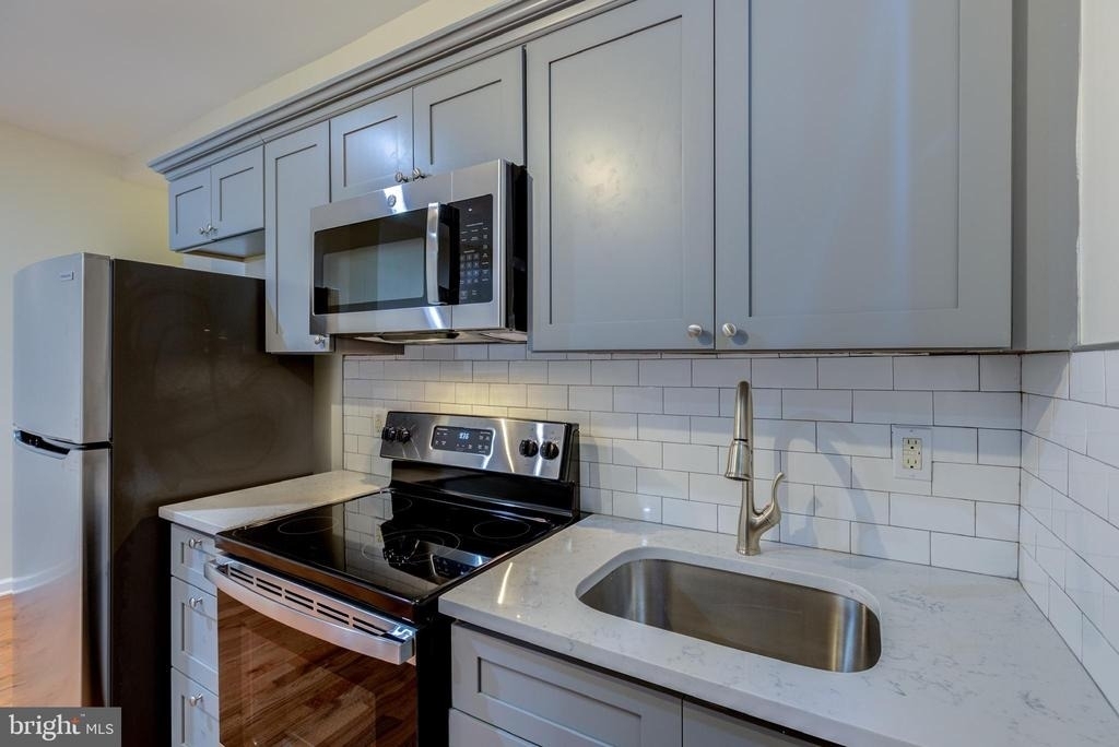 4924 Chestnut Street - Photo 5
