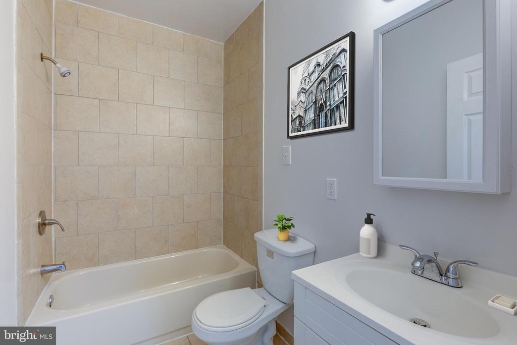 4924 Chestnut Street - Photo 7