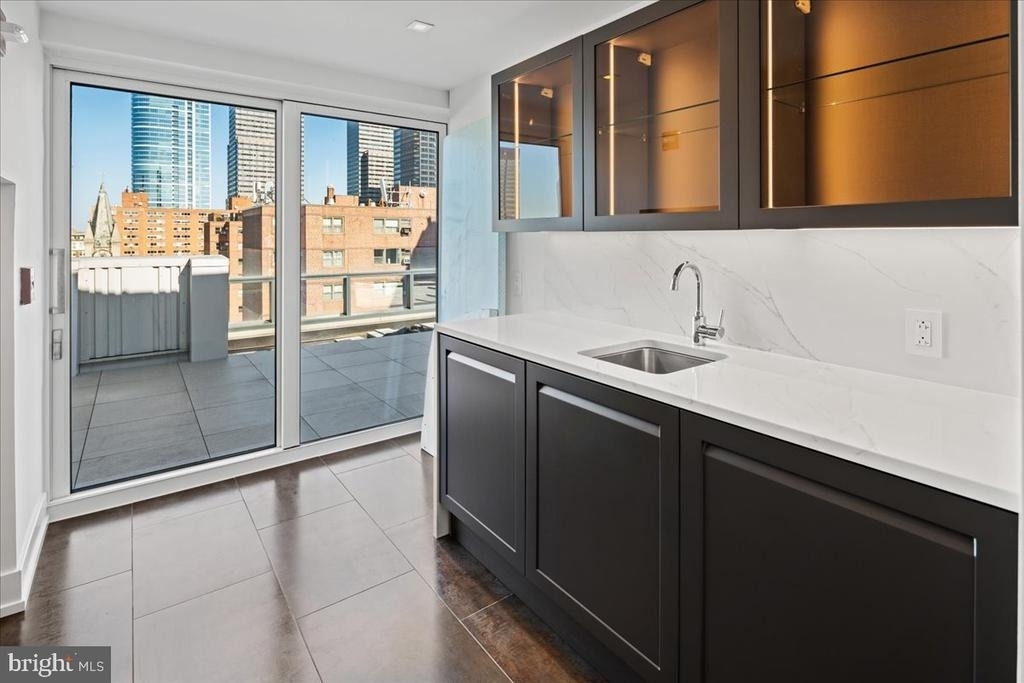 2108 Walnut Street - Photo 26