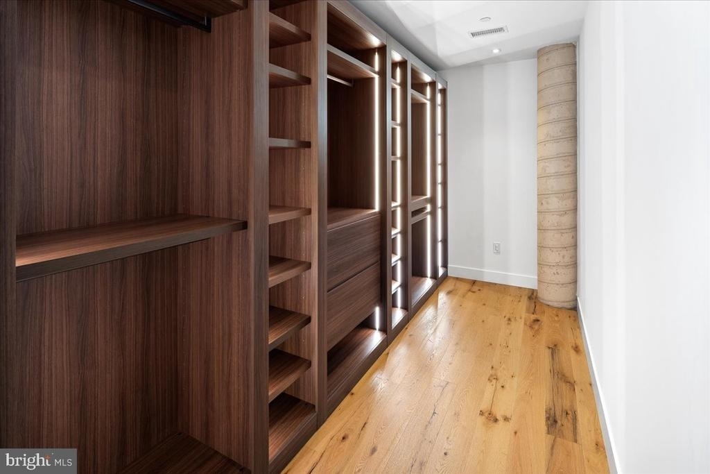 2108 Walnut Street - Photo 17