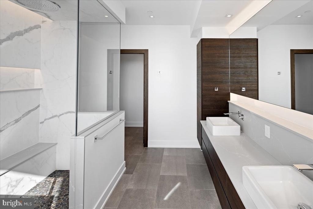 2108 Walnut Street - Photo 16