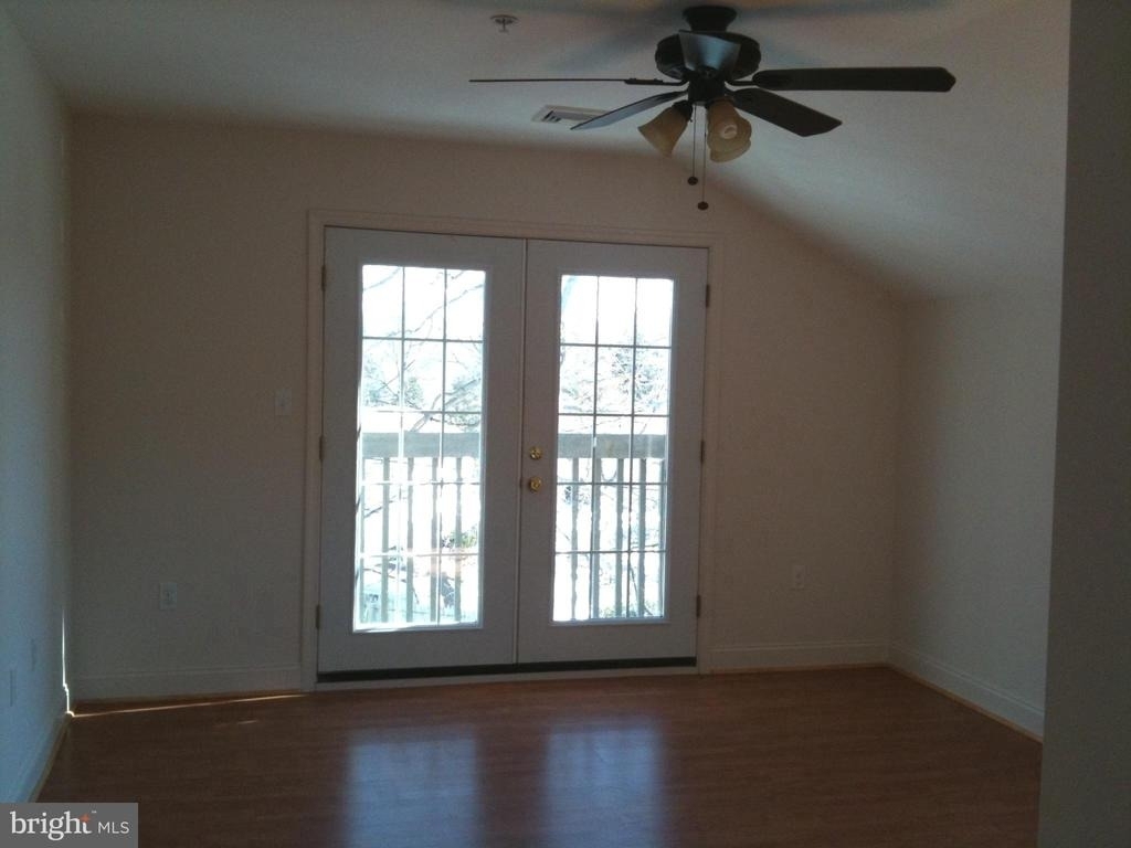 115 Morton Avenue - Photo 8