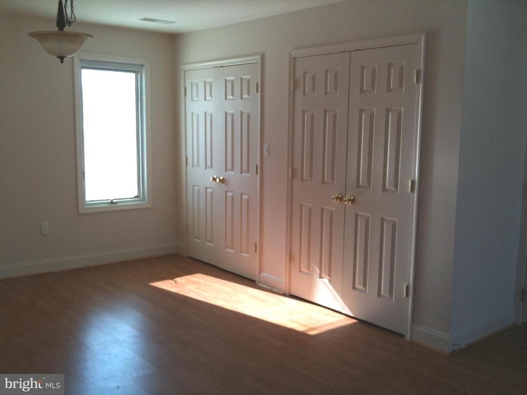 115 Morton Avenue - Photo 5