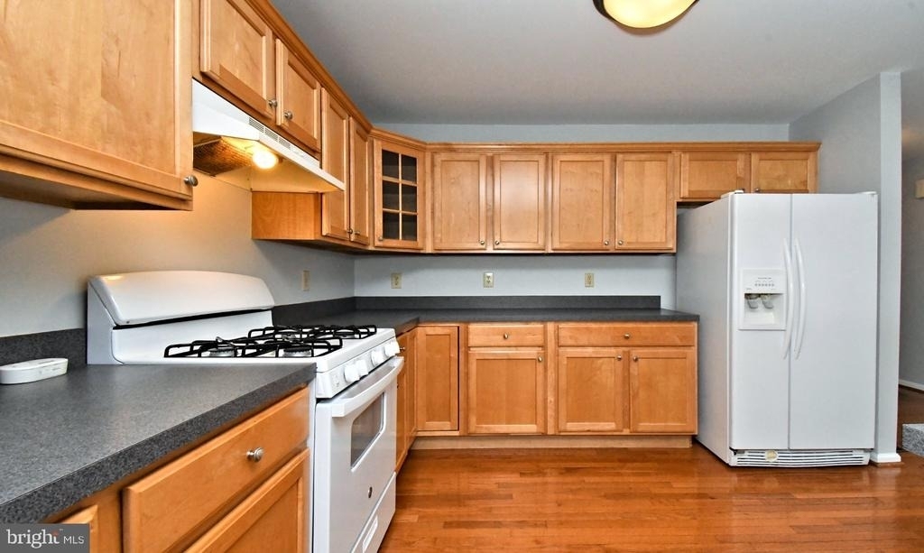 1028 Balley Drive - Photo 10