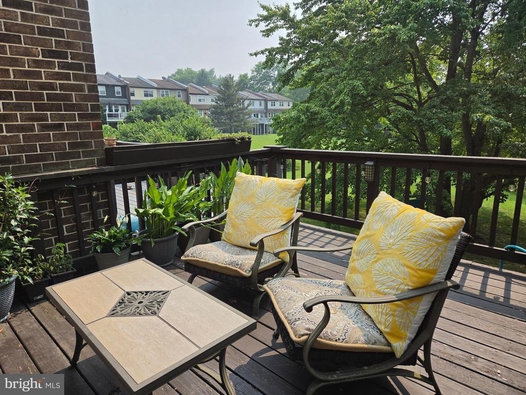 317 Astor Court - Photo 23