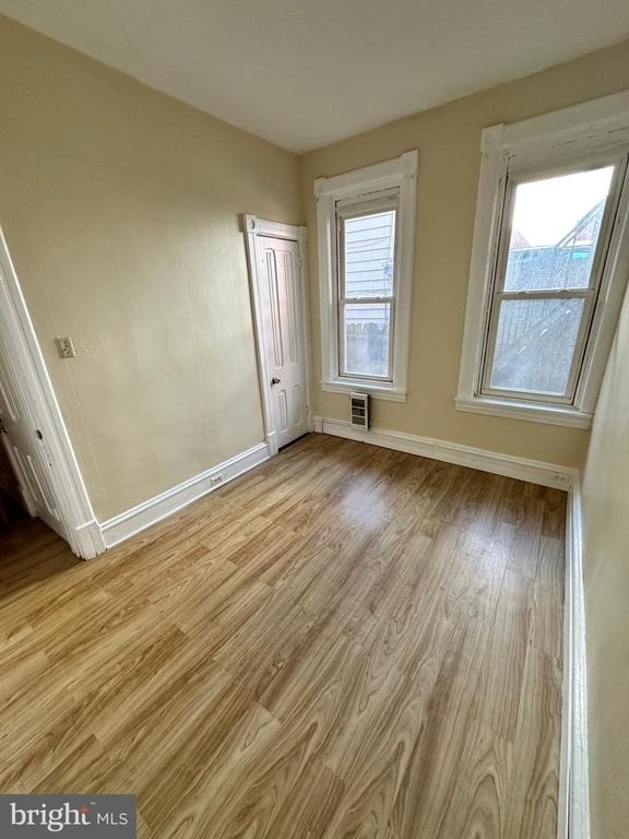 337 Franklin Street - Photo 5