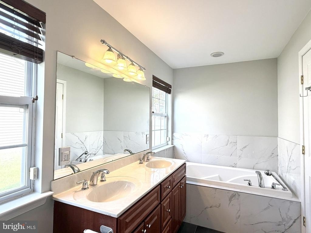 25 Canal View Drive - Photo 19