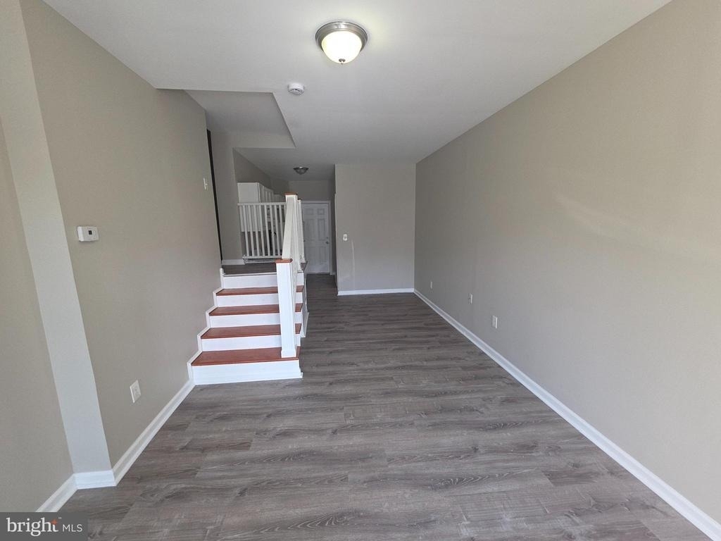 1406 S Broad Street - Photo 2