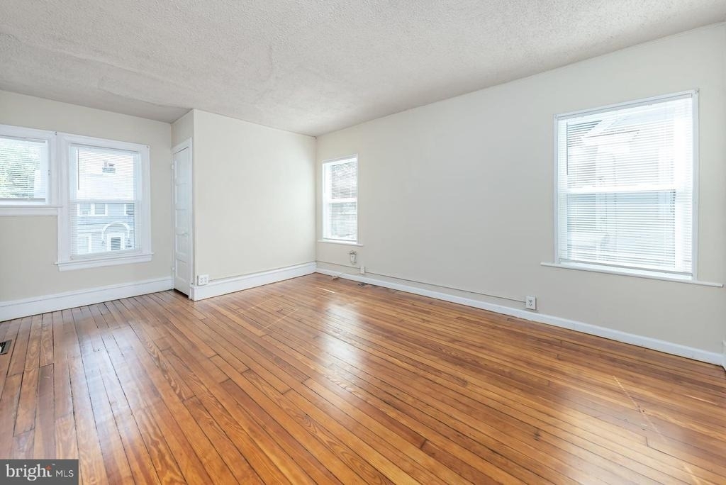 145 High Street - Photo 6