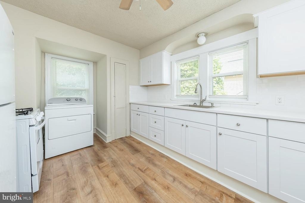 145 High Street - Photo 8