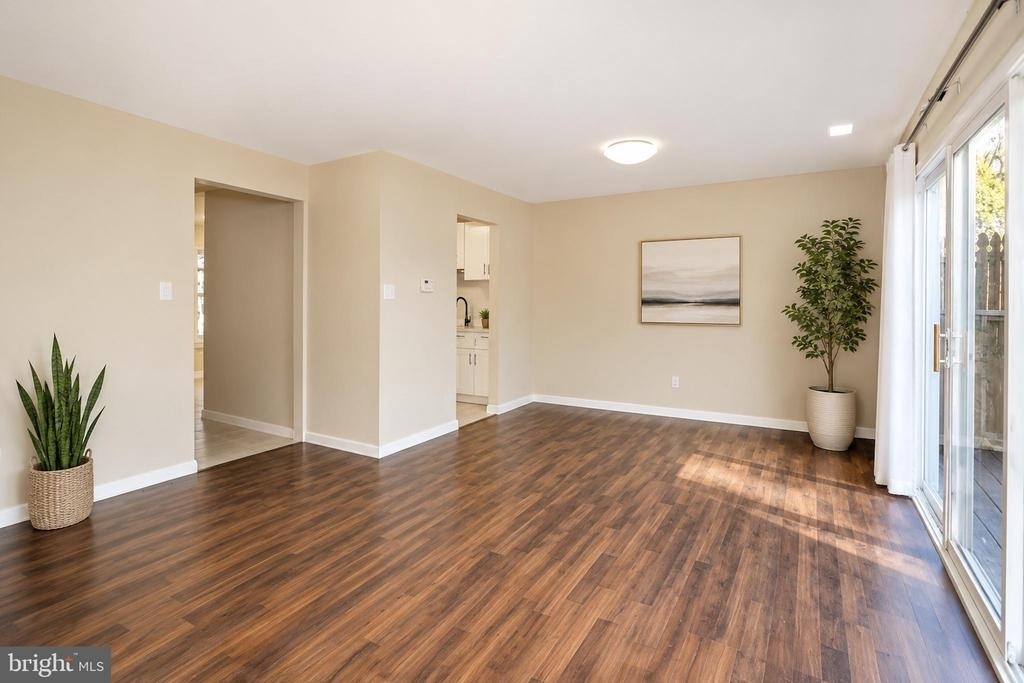 2704 Elberta Lane - Photo 1
