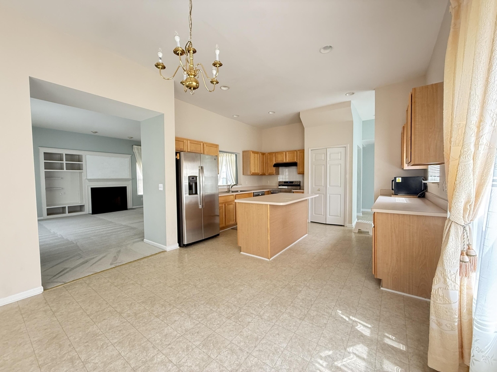1540 Chapleau Drive - Photo 8