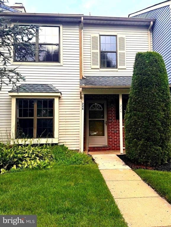 224 Crown Prince Drive - Photo 0